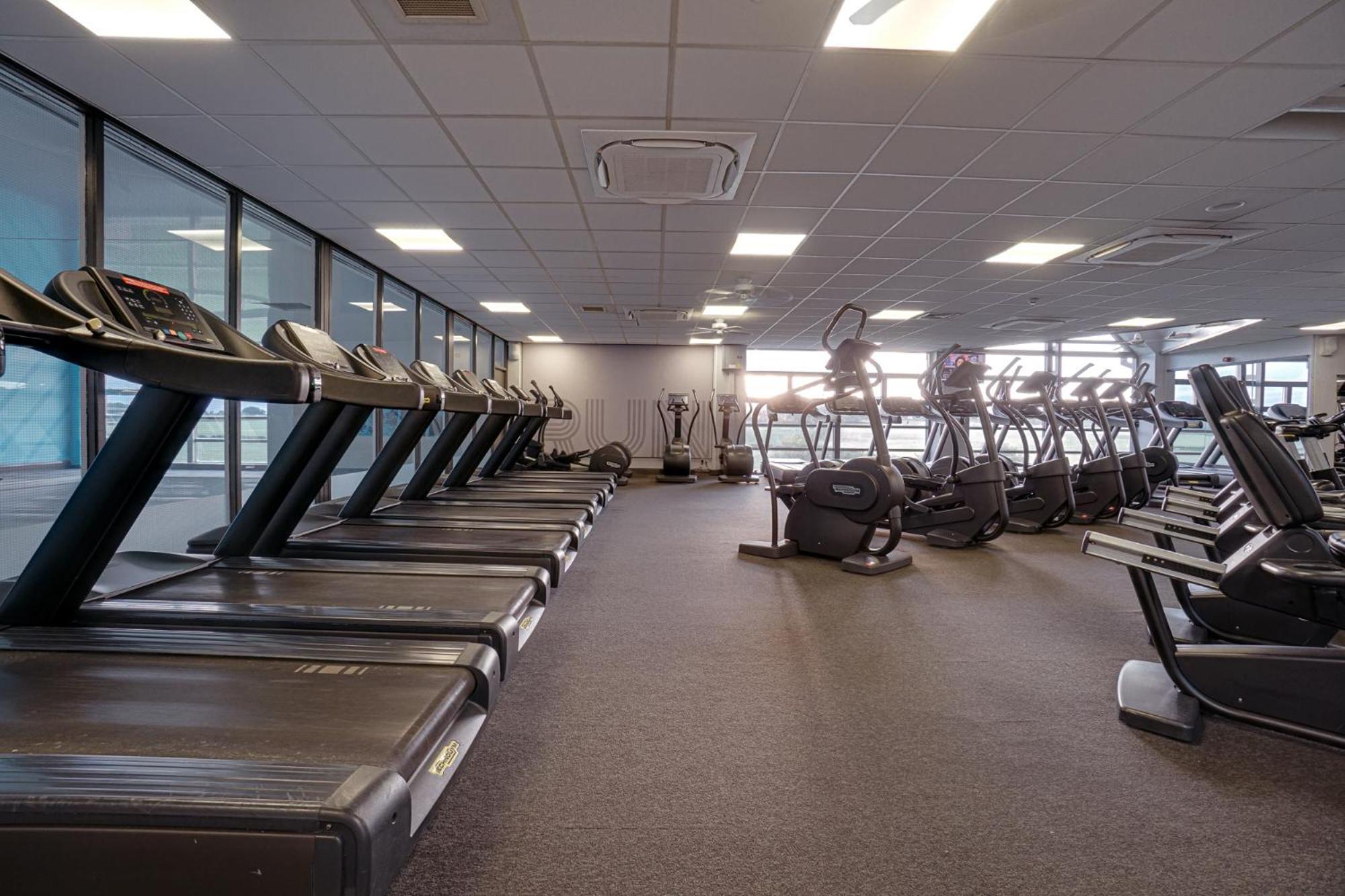 Wrightington Hotel & Health Club Wigan Extérieur photo