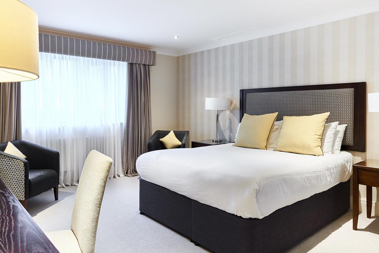 Wrightington Hotel & Health Club Wigan Extérieur photo